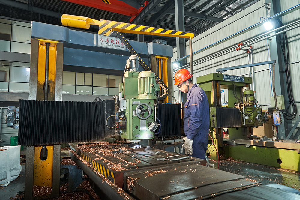 Horizontal milling machine Horizontal milling machine