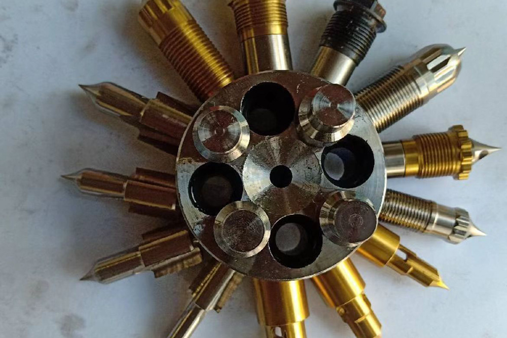 Hot runner nozzle Hot runner nozzle